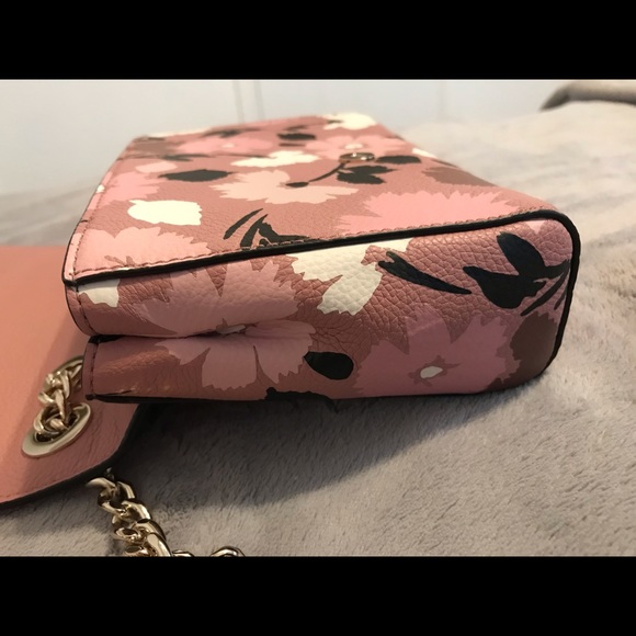 Kate Spade crossbody flower - Picture 10 of 13